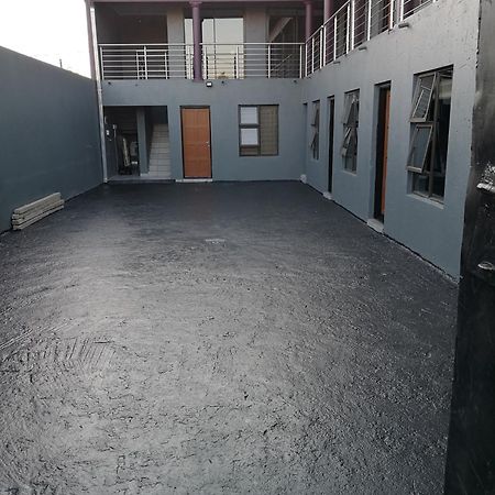 Fgm Guesthouse 2 Alberton Zewnętrze zdjęcie