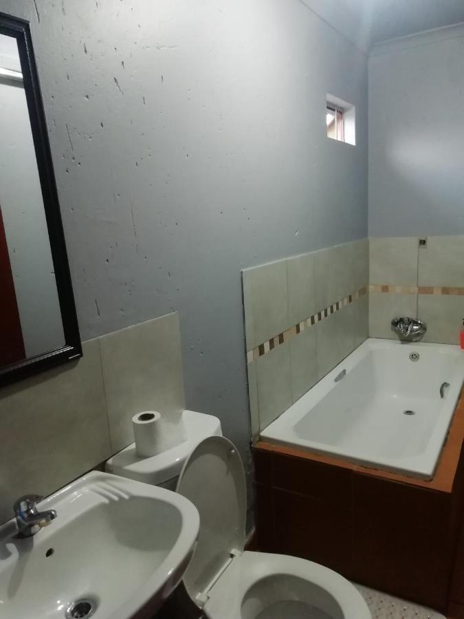 Fgm Guesthouse 2 Alberton Zewnętrze zdjęcie